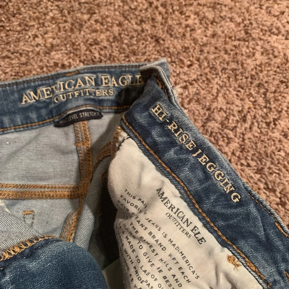 Amaerican Eagle high-rise distressed Jegging size 6 - Picture 4 of 5